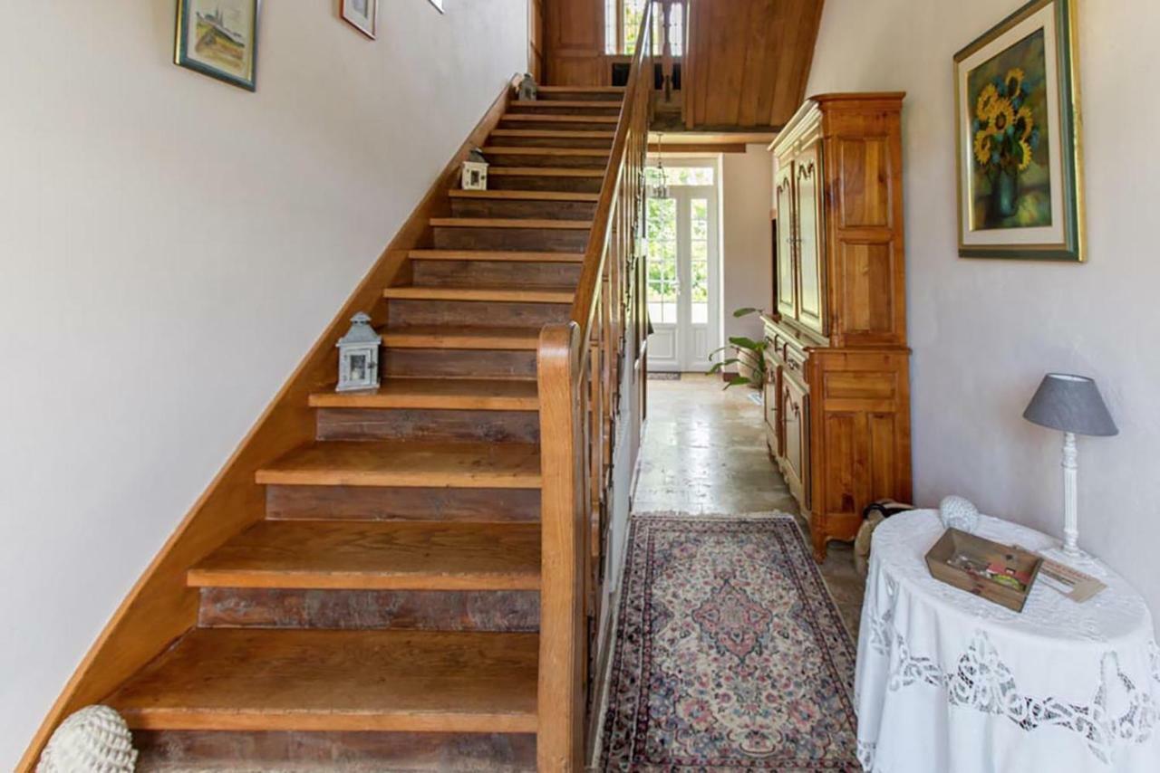 Bed and Breakfast Les Goubelins La Lande-d'Airou Екстер'єр фото